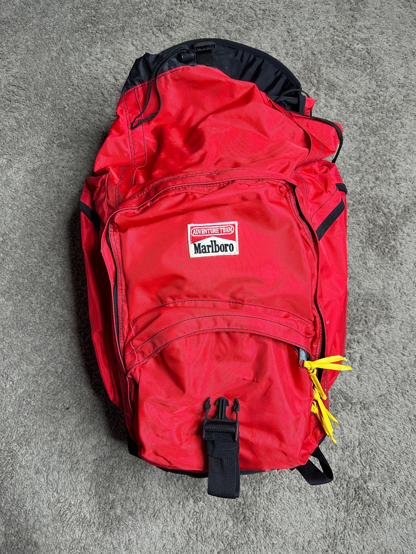 Marlboro Adventure Bag (3-in-1)