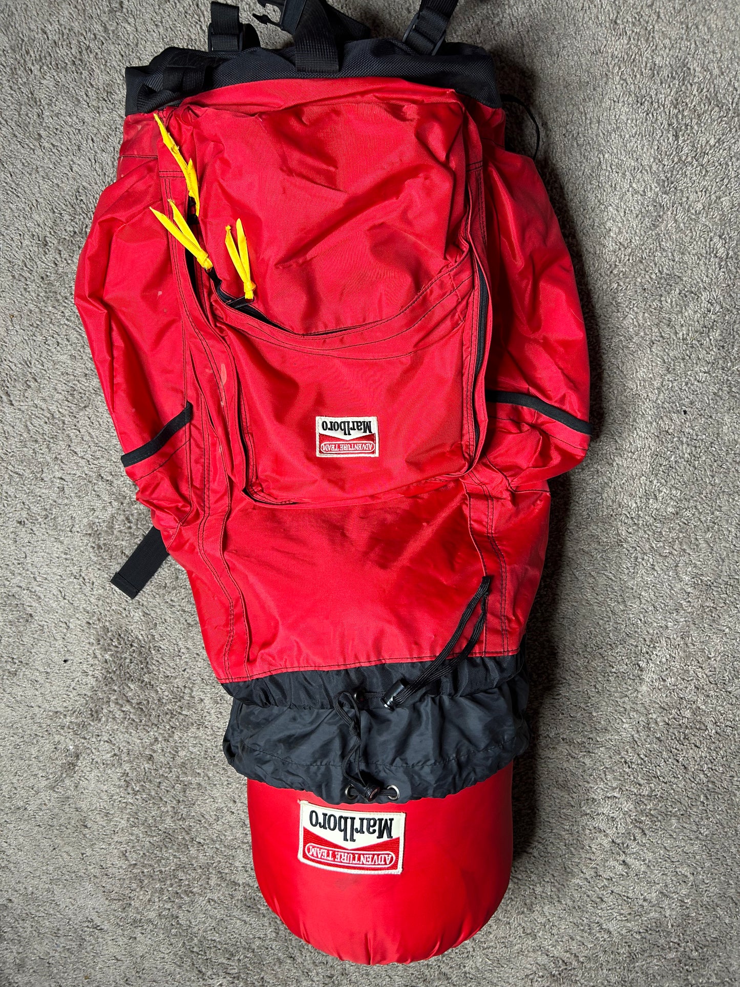 Marlboro Adventure Bag (3-in-1)