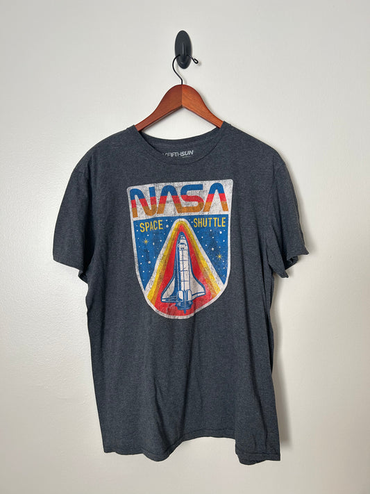 Retro Nasa Space Shuttle T-Shirt - L