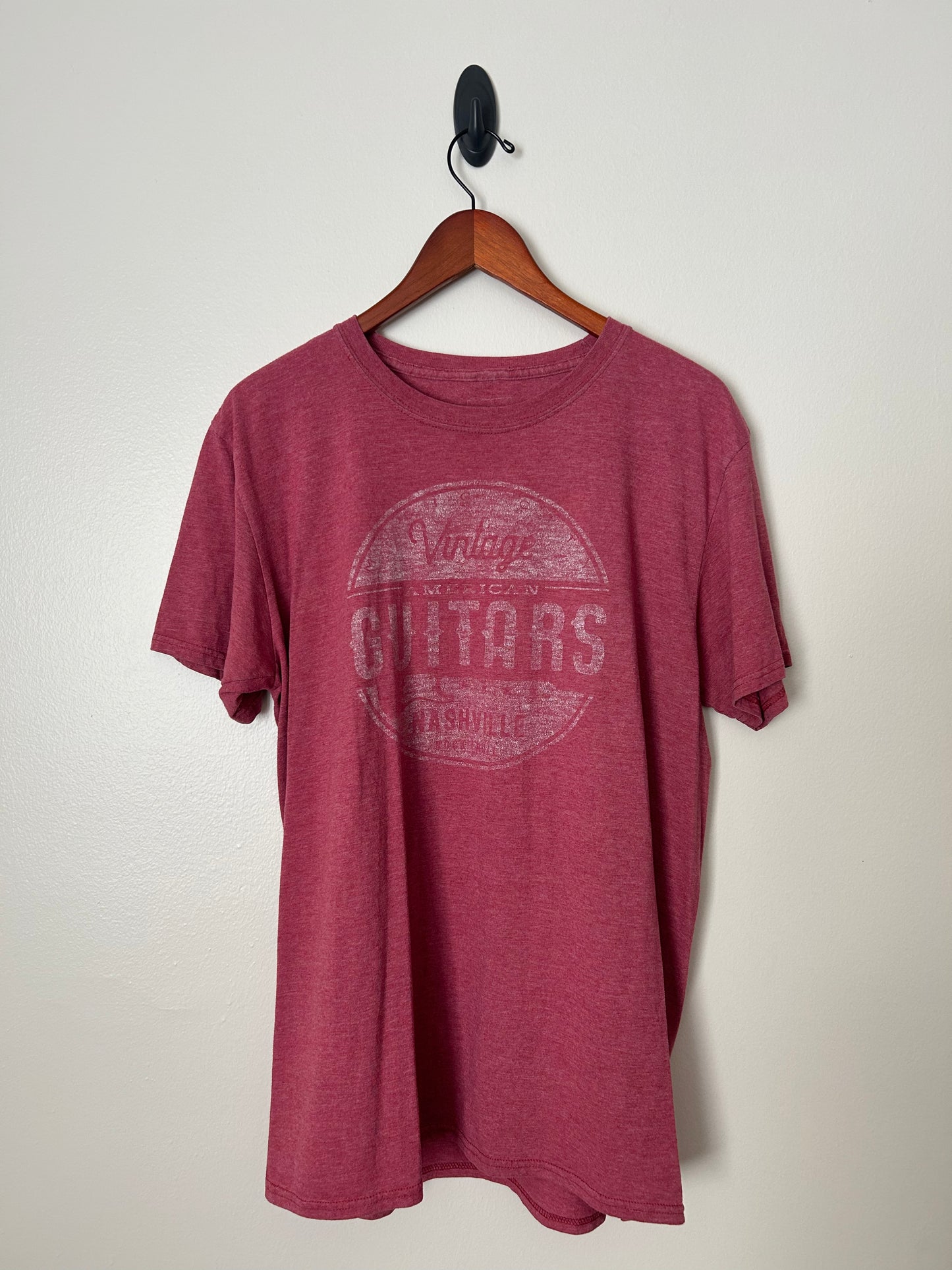 Vintage American Guitars T-Shirt - L